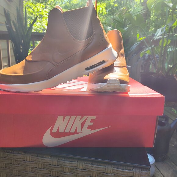 Slightly worn,in very good condition - Picture 2 of 6